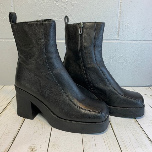 Steve Madden Shoes - Steve Madden Hope Black Leather Square Toe Platform Block Heel Ankle Boots 10M